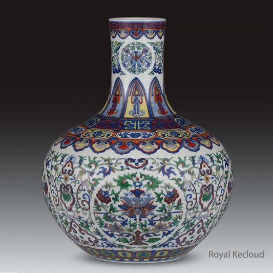 Imperial Doucai (Contrasting Color) Porcelain Vase | Qing Dynasty Qianlong | ‘Flowers &Geometric Pattern’ Vase