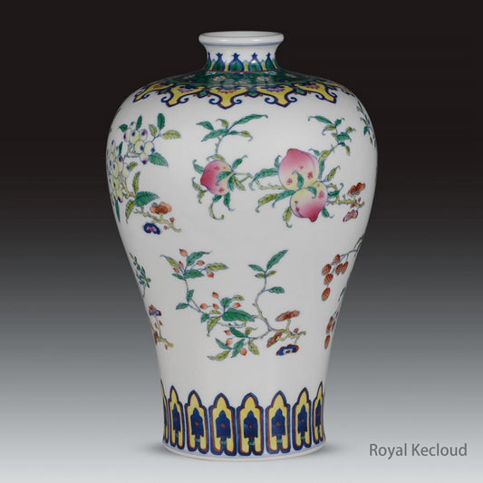 Imperial Porcelain Vase | Qing Dynasty Yongzheng | Doucai (Contrasting Colors) ‘Sanduo’ Vase, Meiping