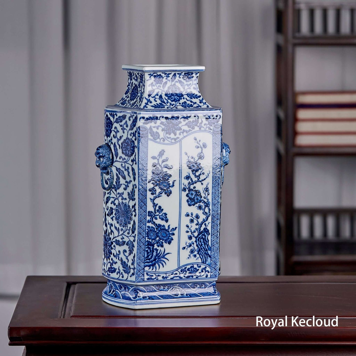 Blue and White Porcelain Vase | blue and white ceramics