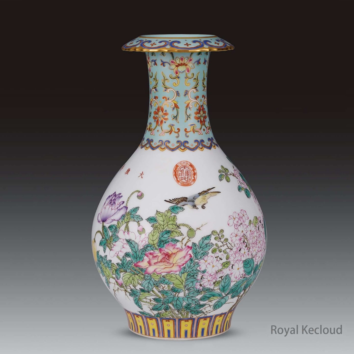 Royal Porcelain Vase | Qing Dynasty | Turquoise-Ground Florals Vase