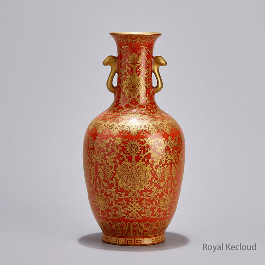 Imperial Chinese Jingdezhen Porcelain Vase  | Gilt-Decorated Coral-Ground Imperial Vase