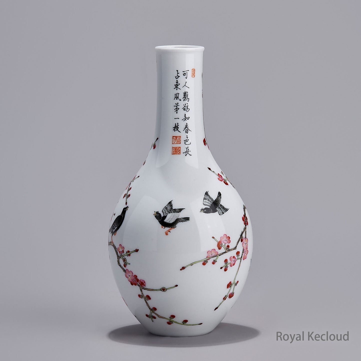 Chinese Ancient Royal Enameled 'Bird and Peach Blossoms' Gallbladder-Shaped Vase