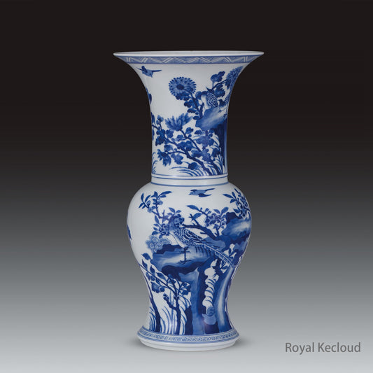 Chinese Ancient Royal Qing Dynasty Blue and White ’Phoenix Tail‘ Porcelain Vase, Zun