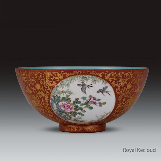 Chinese Ancient Royal Qing Dynasty Coral-ground Gilt-decorated 'Birds and Flowers' Bowl