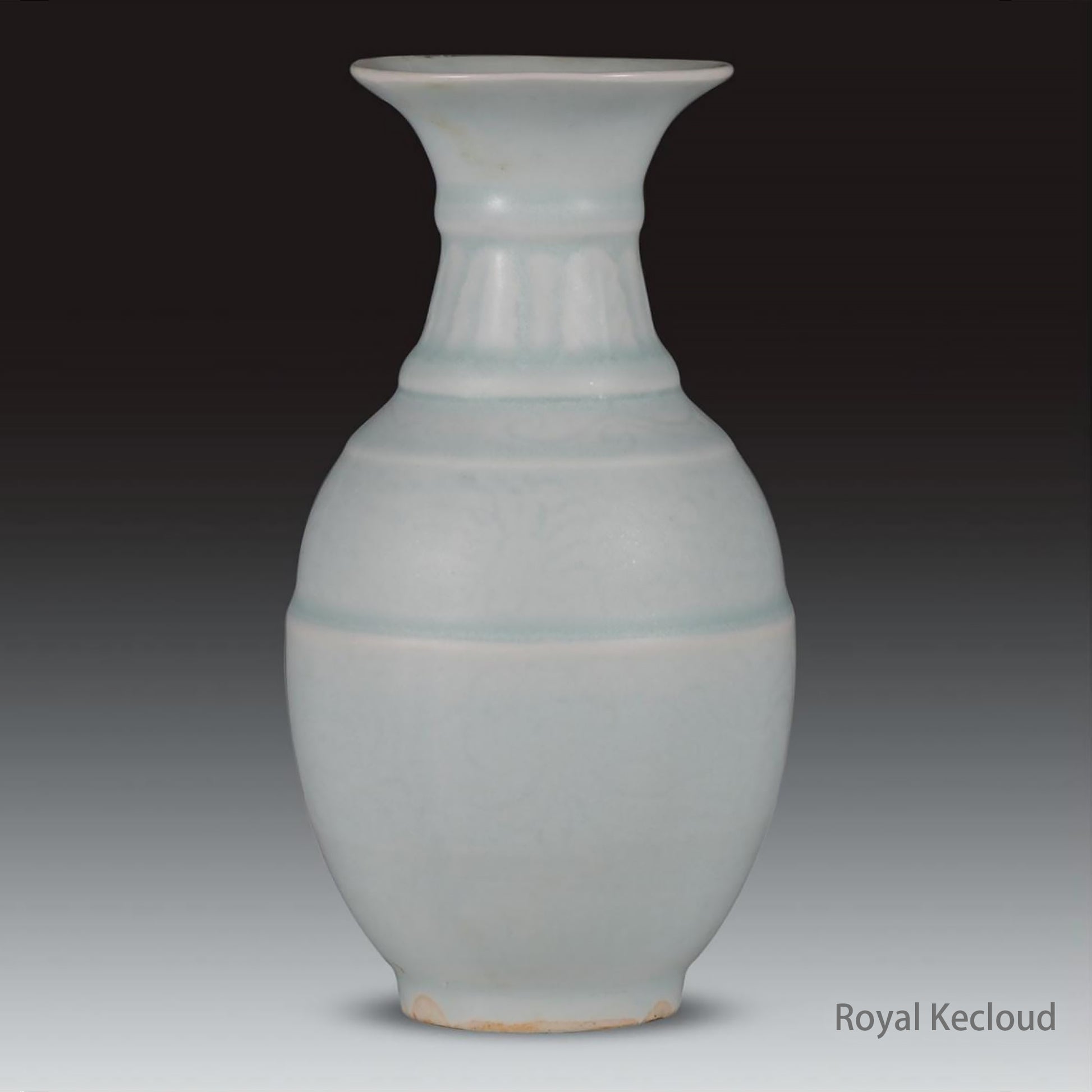 A Rare Small Qingbai Porcelain Vase, Song Dynasty