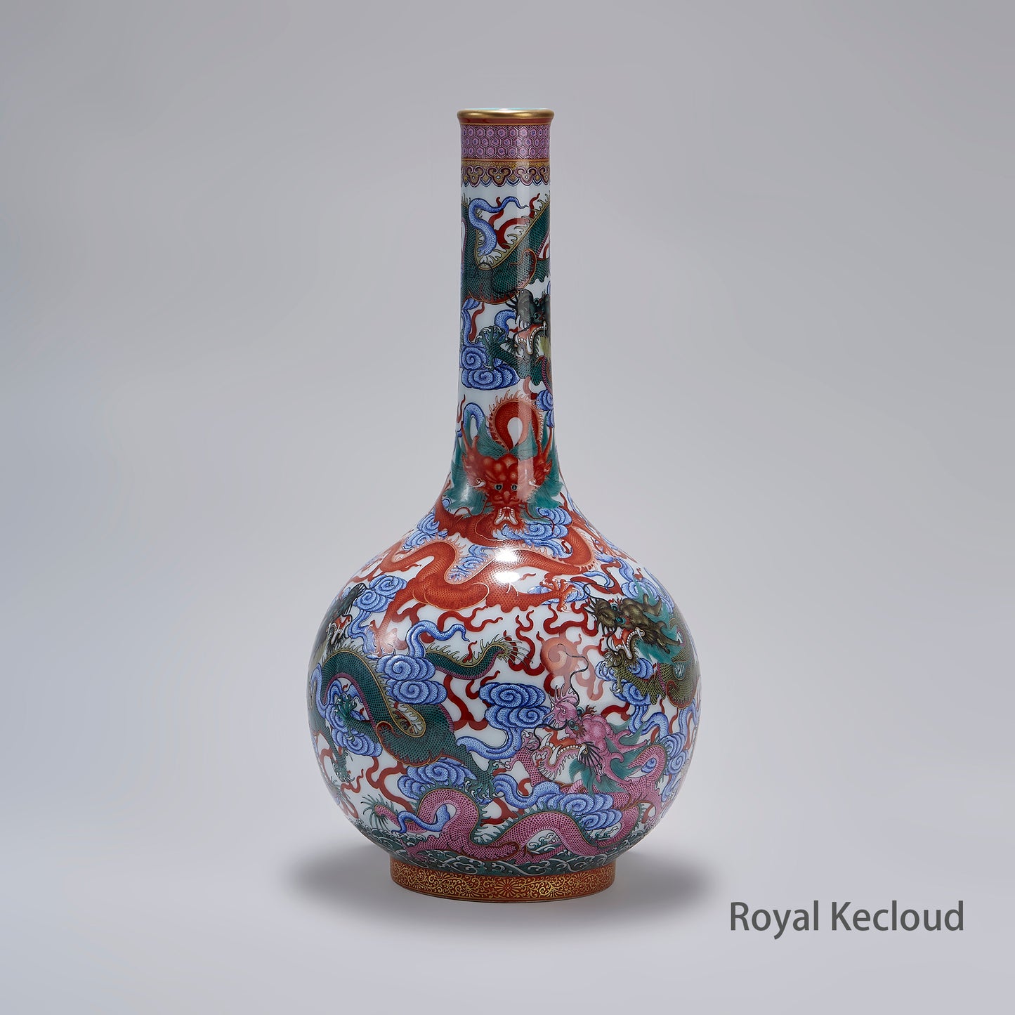 Chinese Qing Dynasty Famille rose ‘Dragon’ Porcelain Vase