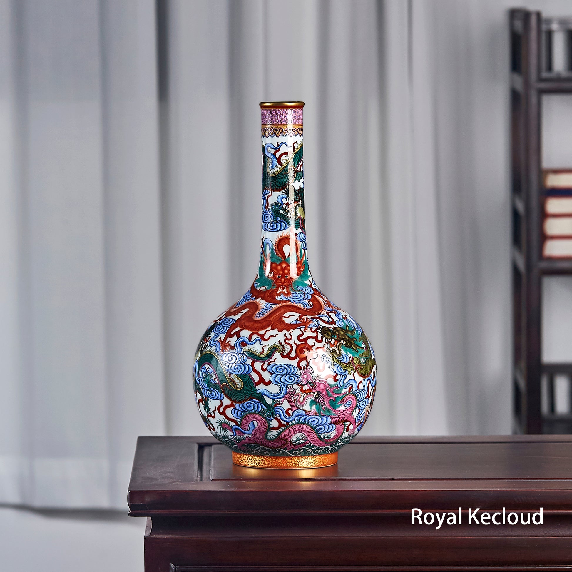 Chinese Qing Dynasty Famille rose ‘Dragon’ Porcelain Vase