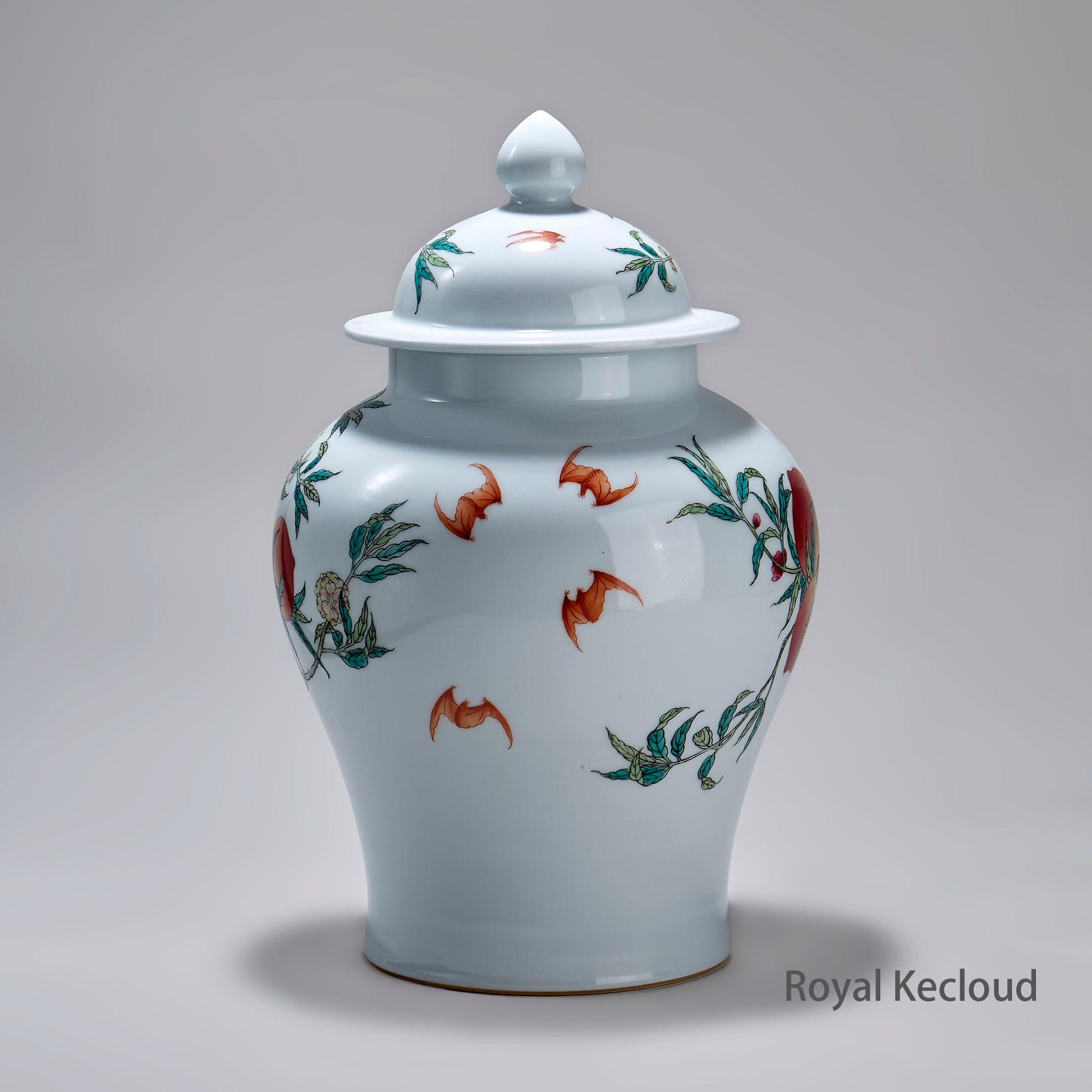 Qing Dynasty Famille Rose 'Peaches' Baluster Jar and Cover