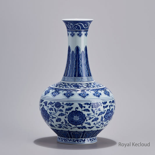 Chinese Ancient Royal Porcelain Blue-and-White Vase with Interlocking Lotus