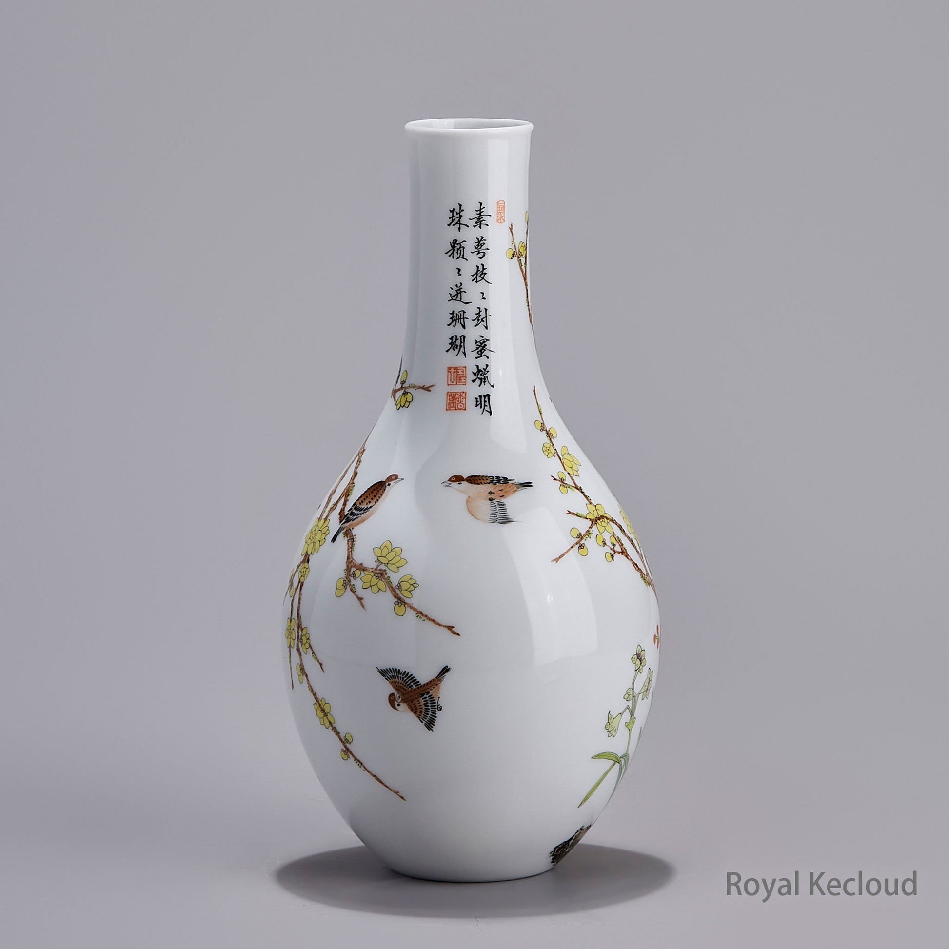 Chinese Ancient Royal Porcelain Enameled 'Flowers, Birds and Rocks' Gallbladder-Shaped Vase