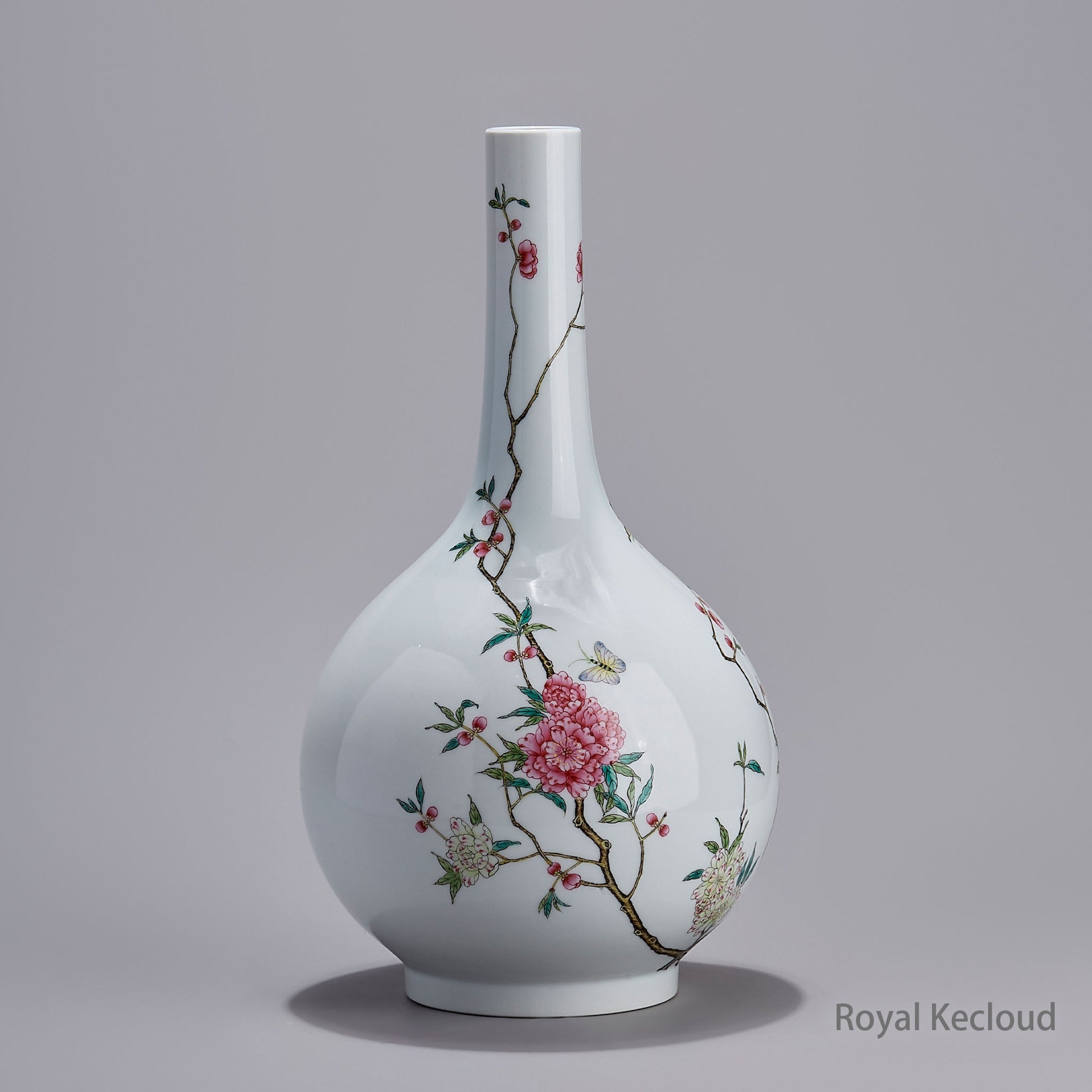 Jingdezhen Handmade Famille-rose Porcelain Vase with Peach Blossom Design