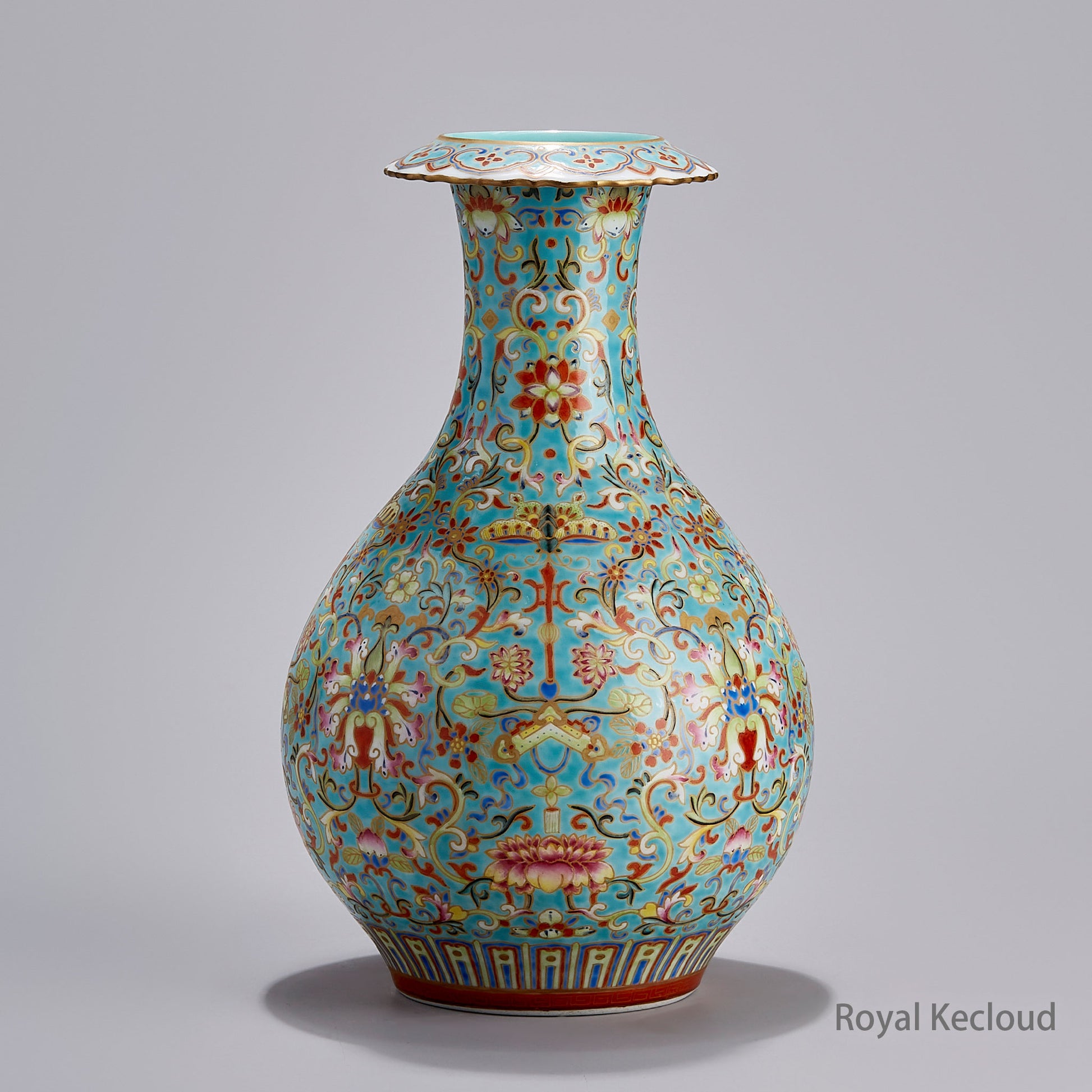 Jingdezhen Handmade Famille Rose Turquoise-Ground Porcelain Vase