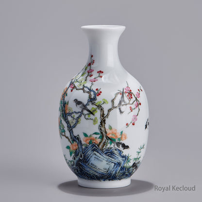 Jingdezhen Handmade Vase with Enamel Decoration of Magpies and Prunus